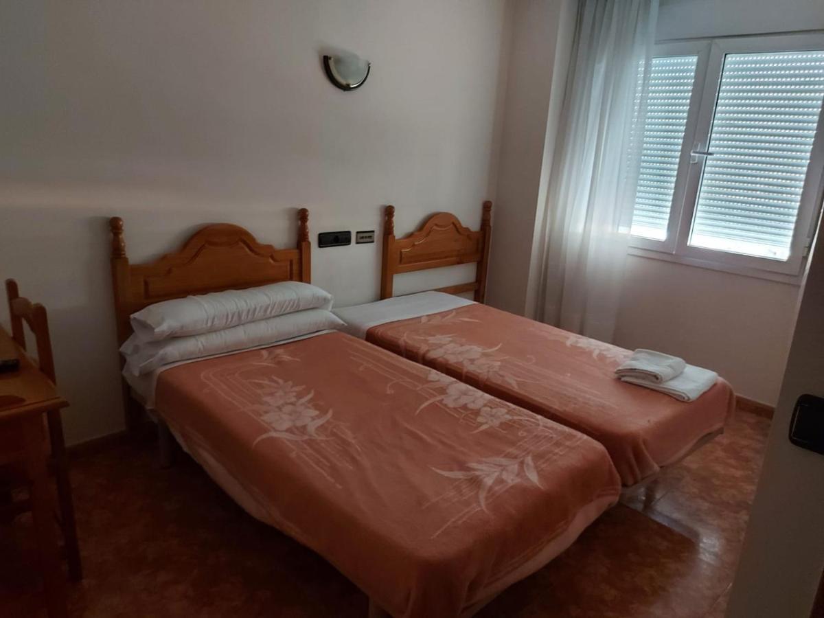 Hostal Linares Villanueva de Argano Ngoại thất bức ảnh